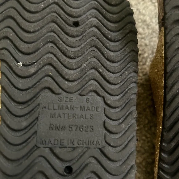 Gold Sandals - Picture 6 of 7